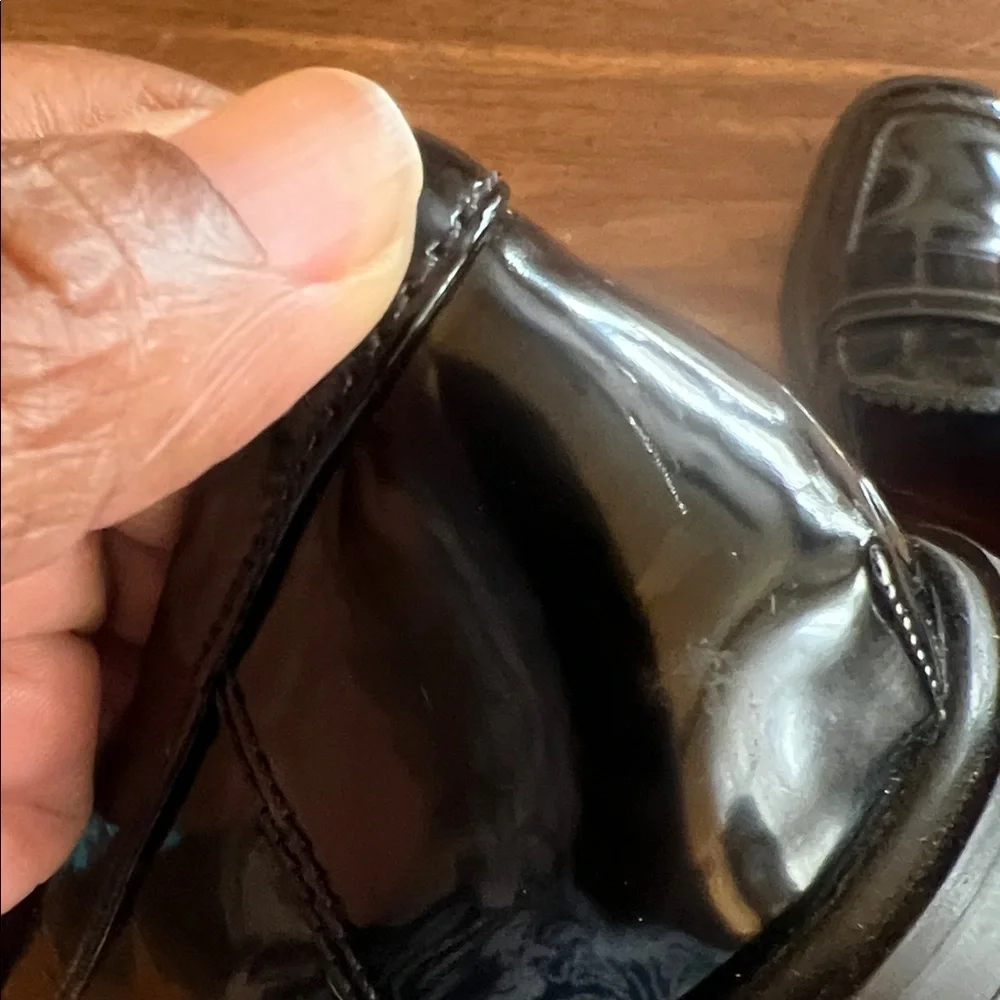 Franco Sarto Glossy Black Loafers with Gold Detail - Picture 8 of 9